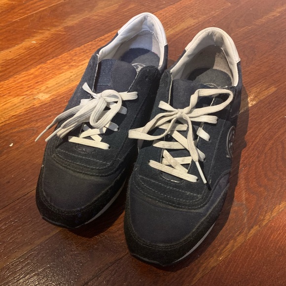 Tory Burch Rubber Logo Suede Trainers - Picture 2 of 7